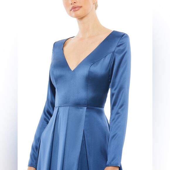 Mac Duggal 26613 Satin V Neck Long Sleeve Pleated Gown - Picture 2 of 10